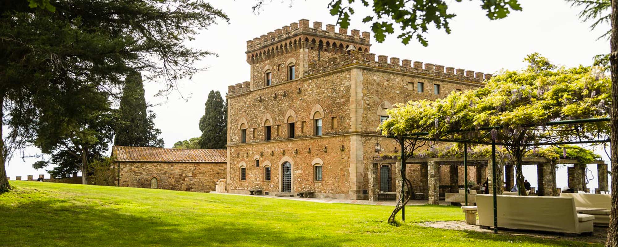Castello Segalari Tuscany Slider